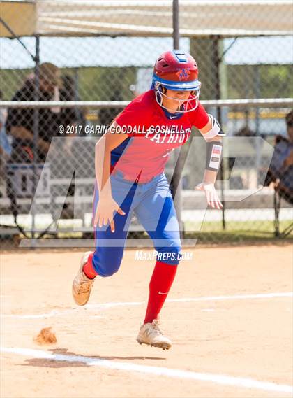 Thumbnail 3 in Tarboro vs. West Carteret photogallery.