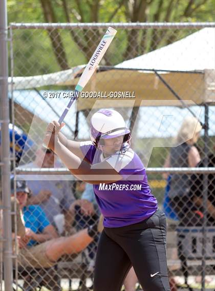 Thumbnail 3 in Tarboro vs. West Carteret photogallery.