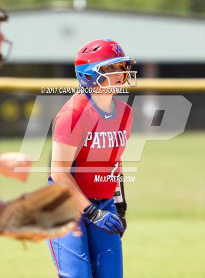 Thumbnail 1 in Tarboro vs. West Carteret photogallery.