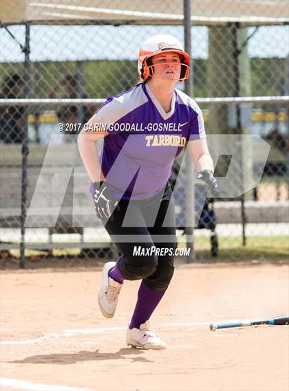 Thumbnail 1 in Tarboro vs. West Carteret photogallery.