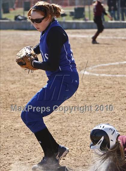 Thumbnail 1 in Hudson vs. Joshua (Brewer Tournament) photogallery.