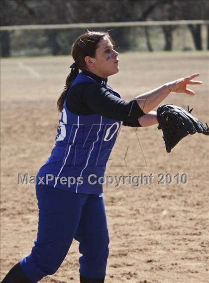 Thumbnail 2 in Hudson vs. Joshua (Brewer Tournament) photogallery.