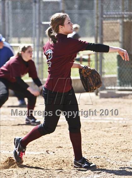 Thumbnail 2 in Hudson vs. Joshua (Brewer Tournament) photogallery.