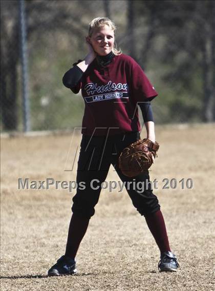 Thumbnail 1 in Hudson vs. Joshua (Brewer Tournament) photogallery.