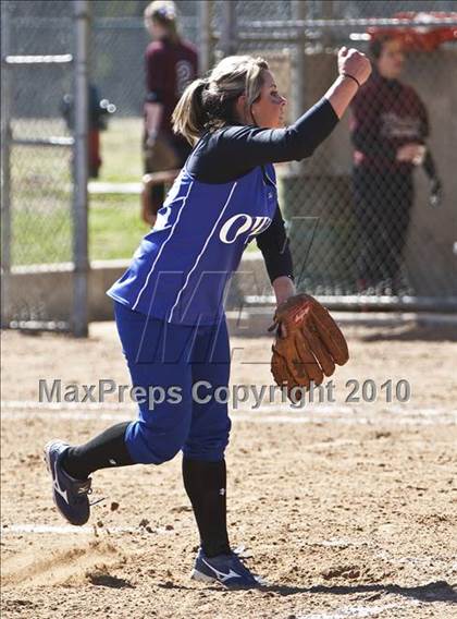 Thumbnail 3 in Hudson vs. Joshua (Brewer Tournament) photogallery.