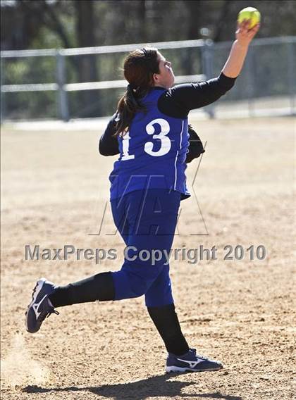 Thumbnail 1 in Hudson vs. Joshua (Brewer Tournament) photogallery.