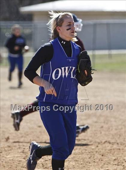 Thumbnail 1 in Hudson vs. Joshua (Brewer Tournament) photogallery.