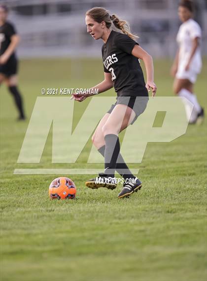 Thumbnail 1 in Noblesville vs Pendleton Heights  (IHSAA Hamilton Southeastern Sectional Semifinal) photogallery.