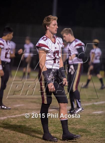Thumbnail 1 in Bishop Amat vs Oaks Christian photogallery.