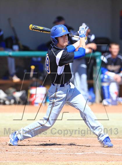 Thumbnail 3 in Lexington vs. Mater Dei (National High School Invitational) photogallery.