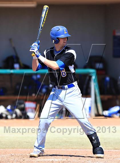 Thumbnail 1 in Lexington vs. Mater Dei (National High School Invitational) photogallery.