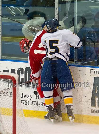 Thumbnail 3 in St. John's vs Needham (MIAA Super 8 Play-in) photogallery.