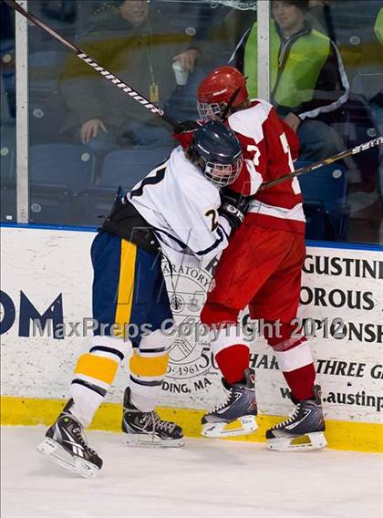 Thumbnail 3 in St. John's vs Needham (MIAA Super 8 Play-in) photogallery.