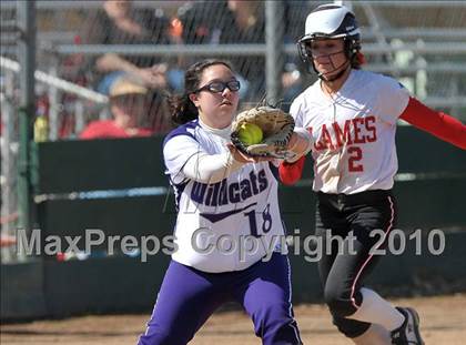 Thumbnail 1 in Lodi vs. Franklin (Victory Pre-Season Tournament) photogallery.