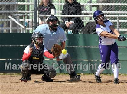 Thumbnail 3 in Lodi vs. Franklin (Victory Pre-Season Tournament) photogallery.