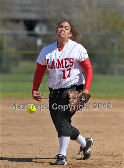 Thumbnail 2 in Lodi vs. Franklin (Victory Pre-Season Tournament) photogallery.