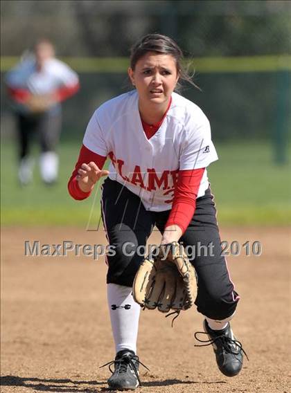 Thumbnail 2 in Lodi vs. Franklin (Victory Pre-Season Tournament) photogallery.
