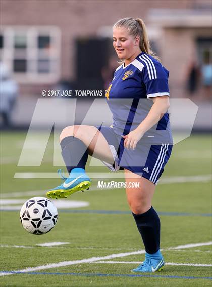 Thumbnail 2 in Highland @ Marlboro Central photogallery.