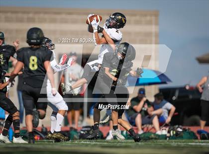 Thumbnail 1 in Arapahoe @ Mountain Vista photogallery.