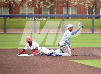 Thumbnail 3 in Harlan vs Kenwood  photogallery.