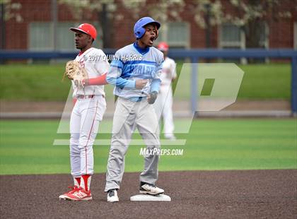 Thumbnail 3 in Harlan vs Kenwood  photogallery.