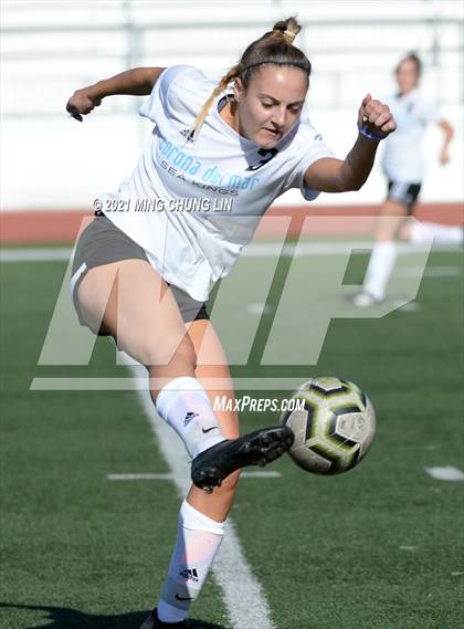 Thumbnail 1 in Corona del Mar @ University photogallery.