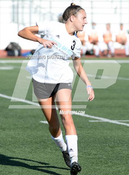 Thumbnail 3 in Corona del Mar @ University photogallery.