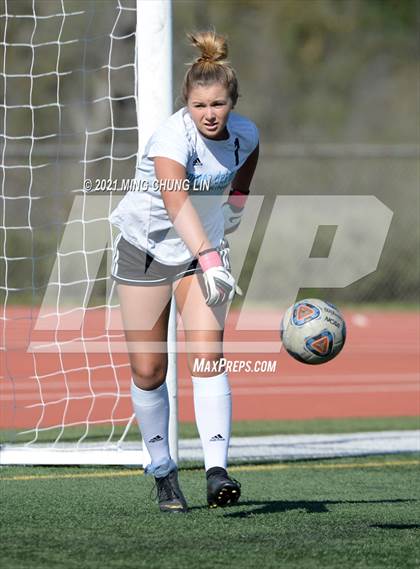 Thumbnail 3 in Corona del Mar @ University photogallery.