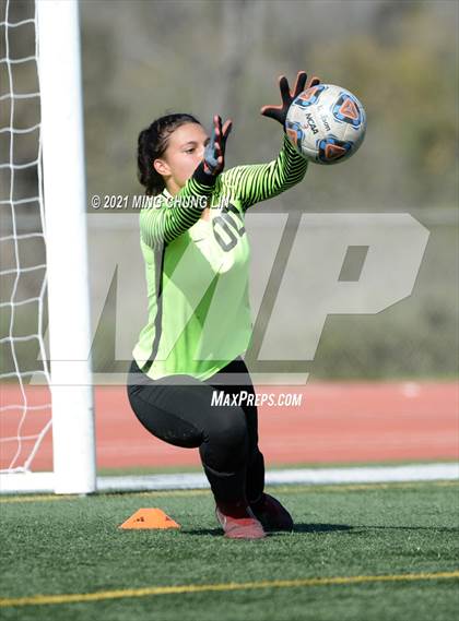 Thumbnail 1 in Corona del Mar @ University photogallery.