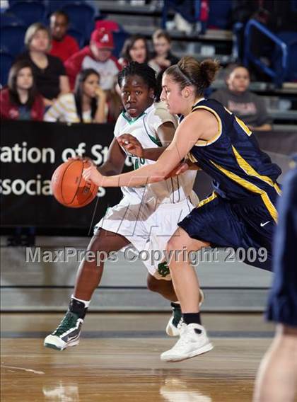 Thumbnail 2 in St. Mary's vs Mt. Lebanon (T-Mobile Invitational) photogallery.