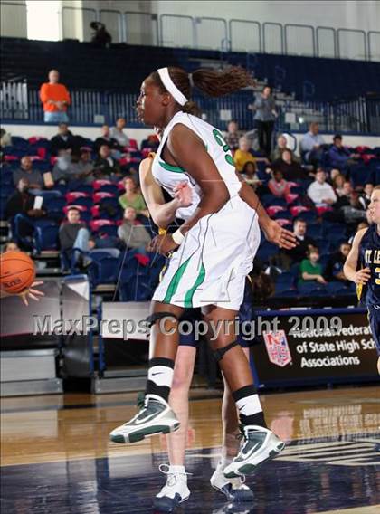 Thumbnail 1 in St. Mary's vs Mt. Lebanon (T-Mobile Invitational) photogallery.