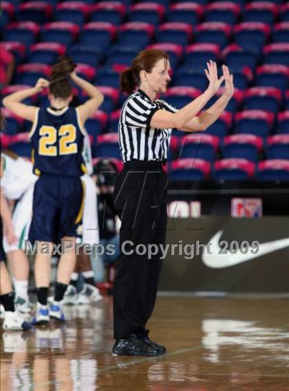 Thumbnail 2 in St. Mary's vs Mt. Lebanon (T-Mobile Invitational) photogallery.