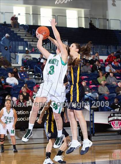 Thumbnail 2 in St. Mary's vs Mt. Lebanon (T-Mobile Invitational) photogallery.