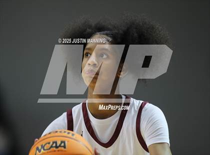 Thumbnail 3 in Barton vs. Izard County (AAA 2A State Final) photogallery.