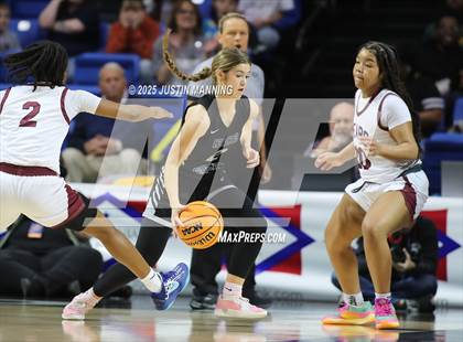 Thumbnail 2 in Barton vs. Izard County (AAA 2A State Final) photogallery.