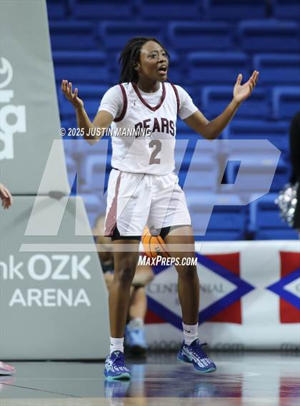 Thumbnail 3 in Barton vs. Izard County (AAA 2A State Final) photogallery.