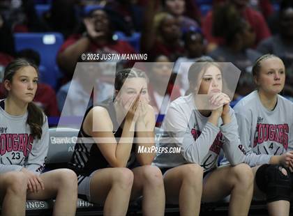 Thumbnail 1 in Barton vs. Izard County (AAA 2A State Final) photogallery.