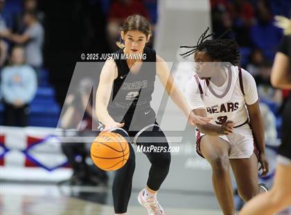 Thumbnail 1 in Barton vs. Izard County (AAA 2A State Final) photogallery.