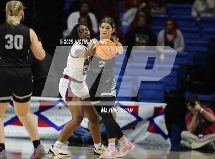 Thumbnail 1 in Barton vs. Izard County (AAA 2A State Final) photogallery.