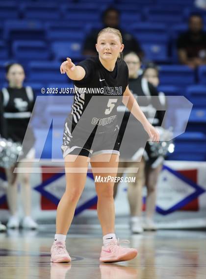 Thumbnail 1 in Barton vs. Izard County (AAA 2A State Final) photogallery.