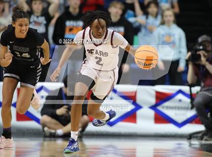 Thumbnail 2 in Barton vs. Izard County (AAA 2A State Final) photogallery.