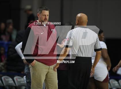 Thumbnail 3 in Barton vs. Izard County (AAA 2A State Final) photogallery.