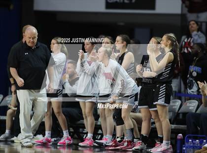 Thumbnail 1 in Barton vs. Izard County (AAA 2A State Final) photogallery.
