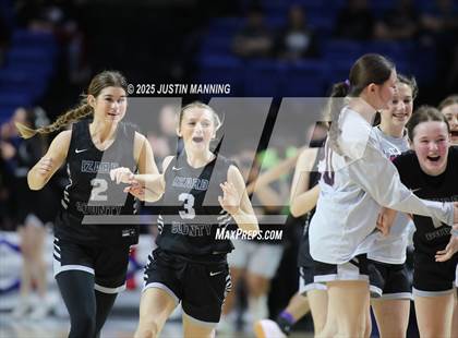 Thumbnail 1 in Barton vs. Izard County (AAA 2A State Final) photogallery.