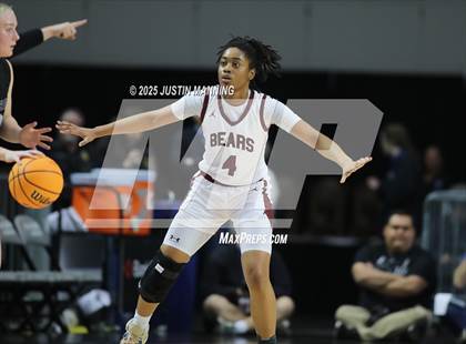 Thumbnail 3 in Barton vs. Izard County (AAA 2A State Final) photogallery.