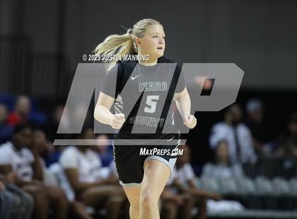 Thumbnail 3 in Barton vs. Izard County (AAA 2A State Final) photogallery.