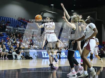 Thumbnail 3 in Barton vs. Izard County (AAA 2A State Final) photogallery.
