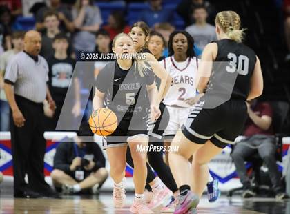 Thumbnail 1 in Barton vs. Izard County (AAA 2A State Final) photogallery.