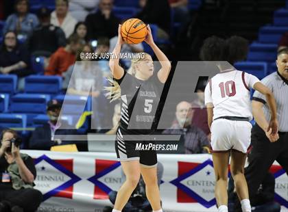 Thumbnail 2 in Barton vs. Izard County (AAA 2A State Final) photogallery.