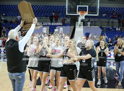 Thumbnail 3 in Barton vs. Izard County (AAA 2A State Final) photogallery.